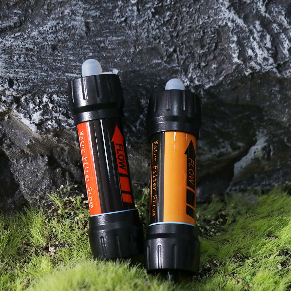 Water Purification Straw - Mini filtr do wody w formie
